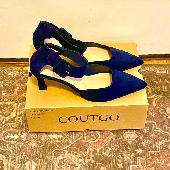 Coutgo navy suede heels with ankle strap - Picture 2 of 7